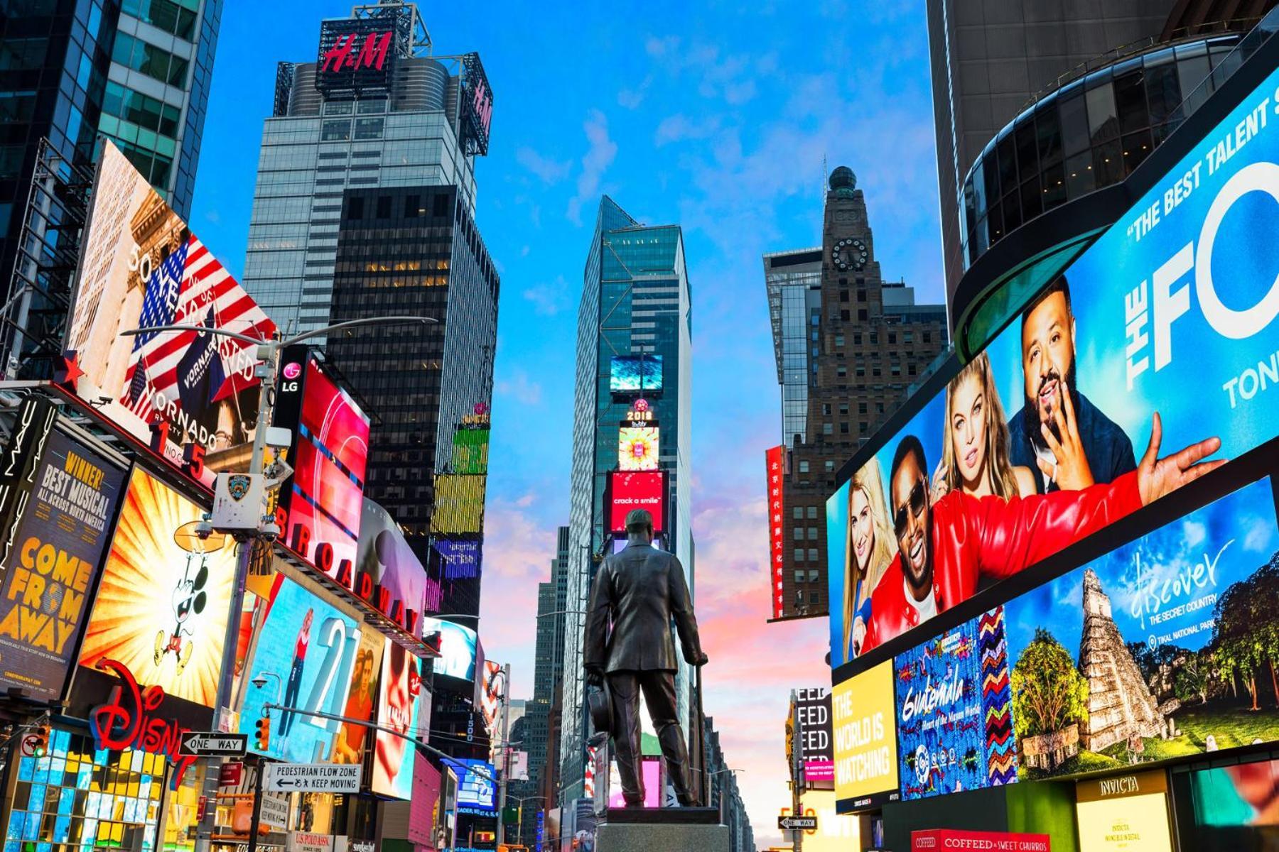 Hyatt Regency Times Square Hotel New York City Exterior photo